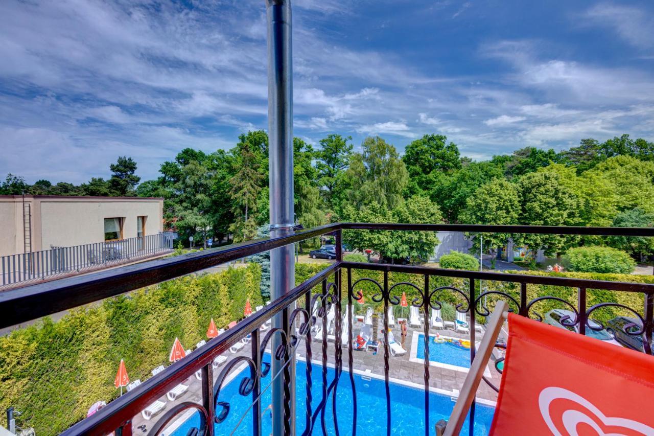 Ambre Mare - Wypoczynek Pod Palmami Bed & Breakfast Pobierowo Eksteriør bilde