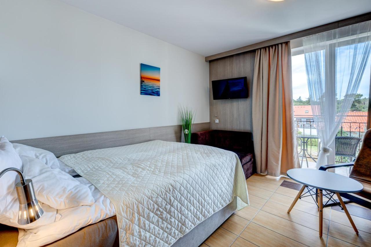 Ambre Mare - Wypoczynek Pod Palmami Bed & Breakfast Pobierowo Eksteriør bilde