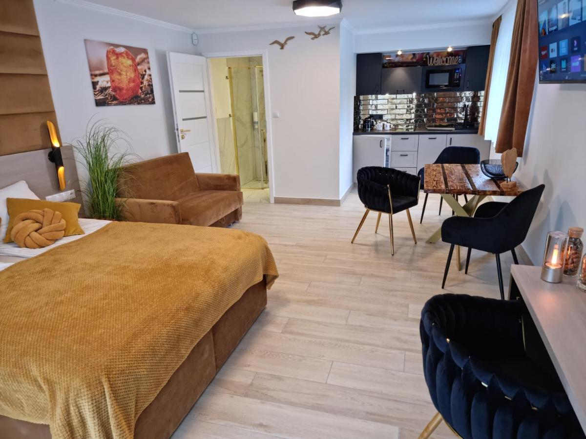 Ambre Mare - Wypoczynek Pod Palmami Bed & Breakfast Pobierowo Eksteriør bilde