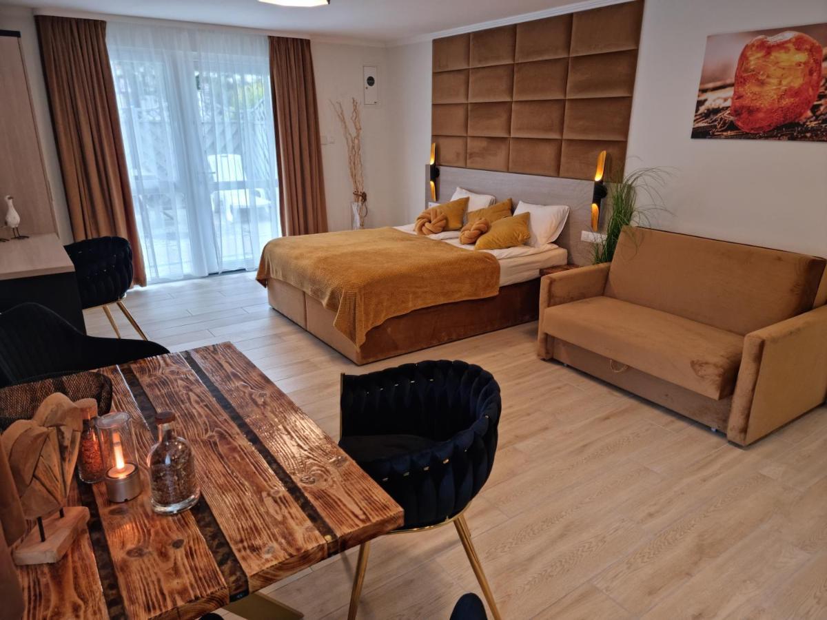 Ambre Mare - Wypoczynek Pod Palmami Bed & Breakfast Pobierowo Eksteriør bilde
