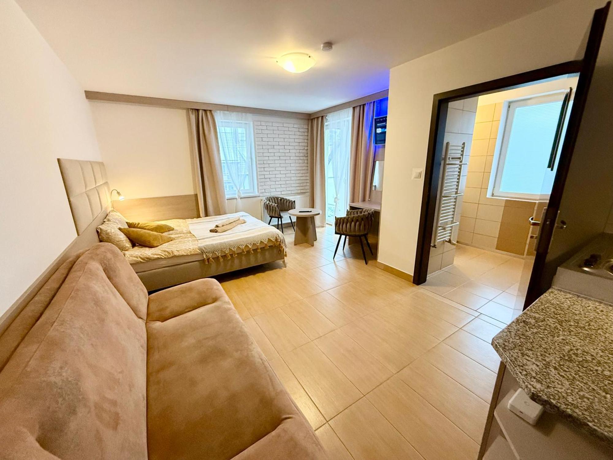 Ambre Mare - Wypoczynek Pod Palmami Bed & Breakfast Pobierowo Eksteriør bilde