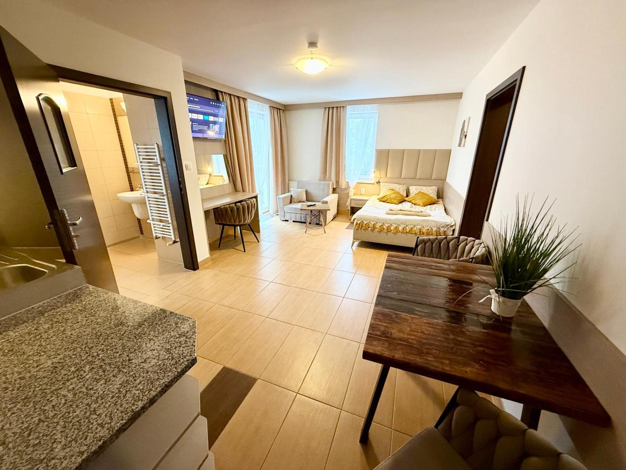 Ambre Mare - Wypoczynek Pod Palmami Bed & Breakfast Pobierowo Eksteriør bilde